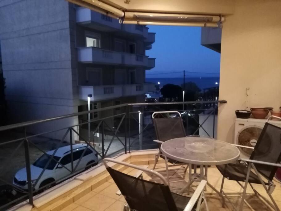Τεσσαρι Στον Ναυτικο Ομιλο Χiου Διαμέρισμα Χίος Εξωτερικό φωτογραφία